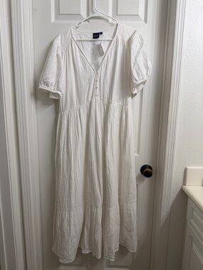 GAP Cream Tiered Maxi Dress with Button V-Neck